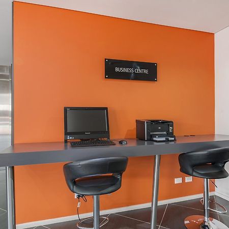 Abode Tuggeranong Aparthotel Canberra Ngoại thất bức ảnh