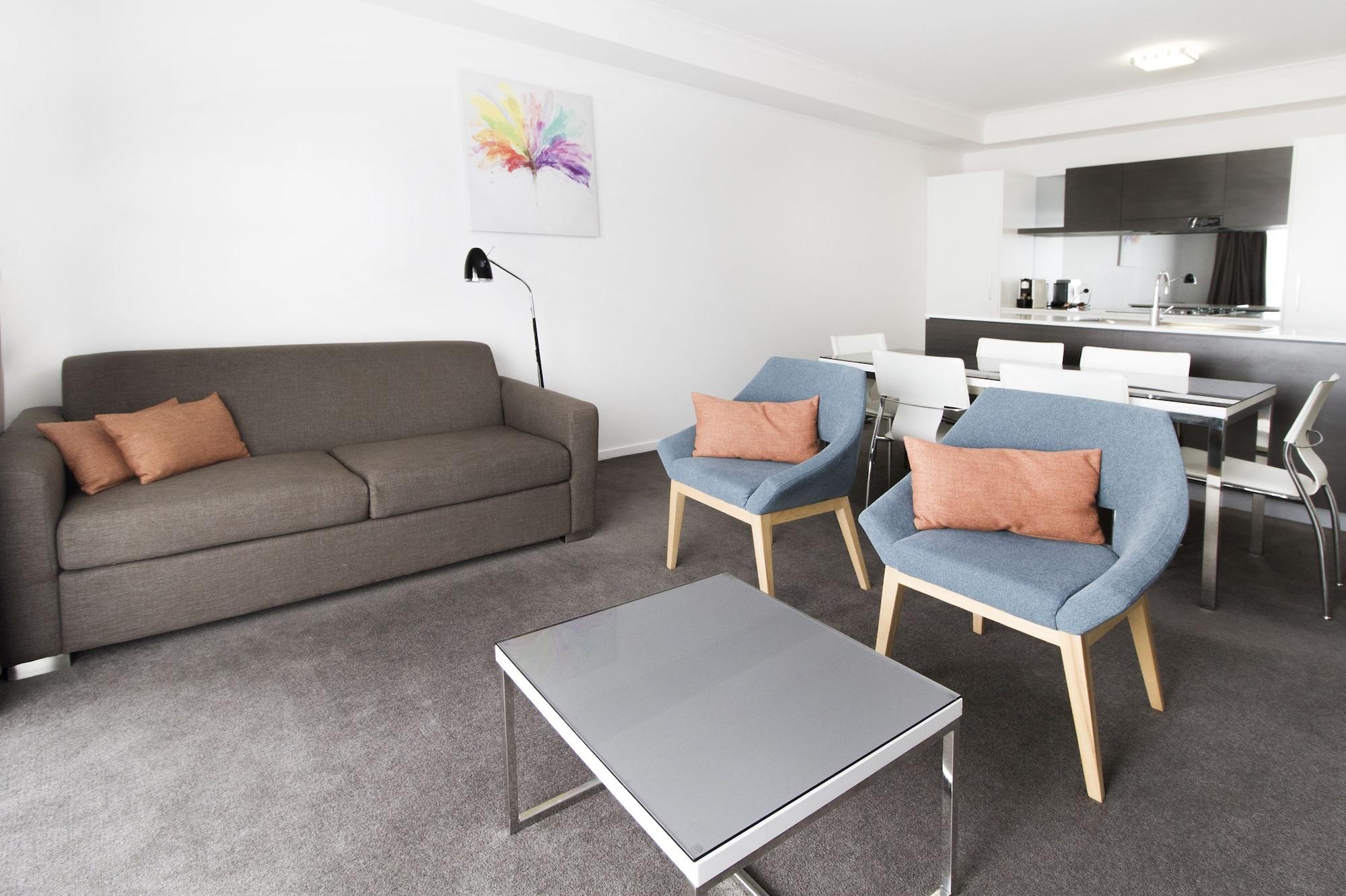 Abode Tuggeranong Aparthotel Canberra Ngoại thất bức ảnh